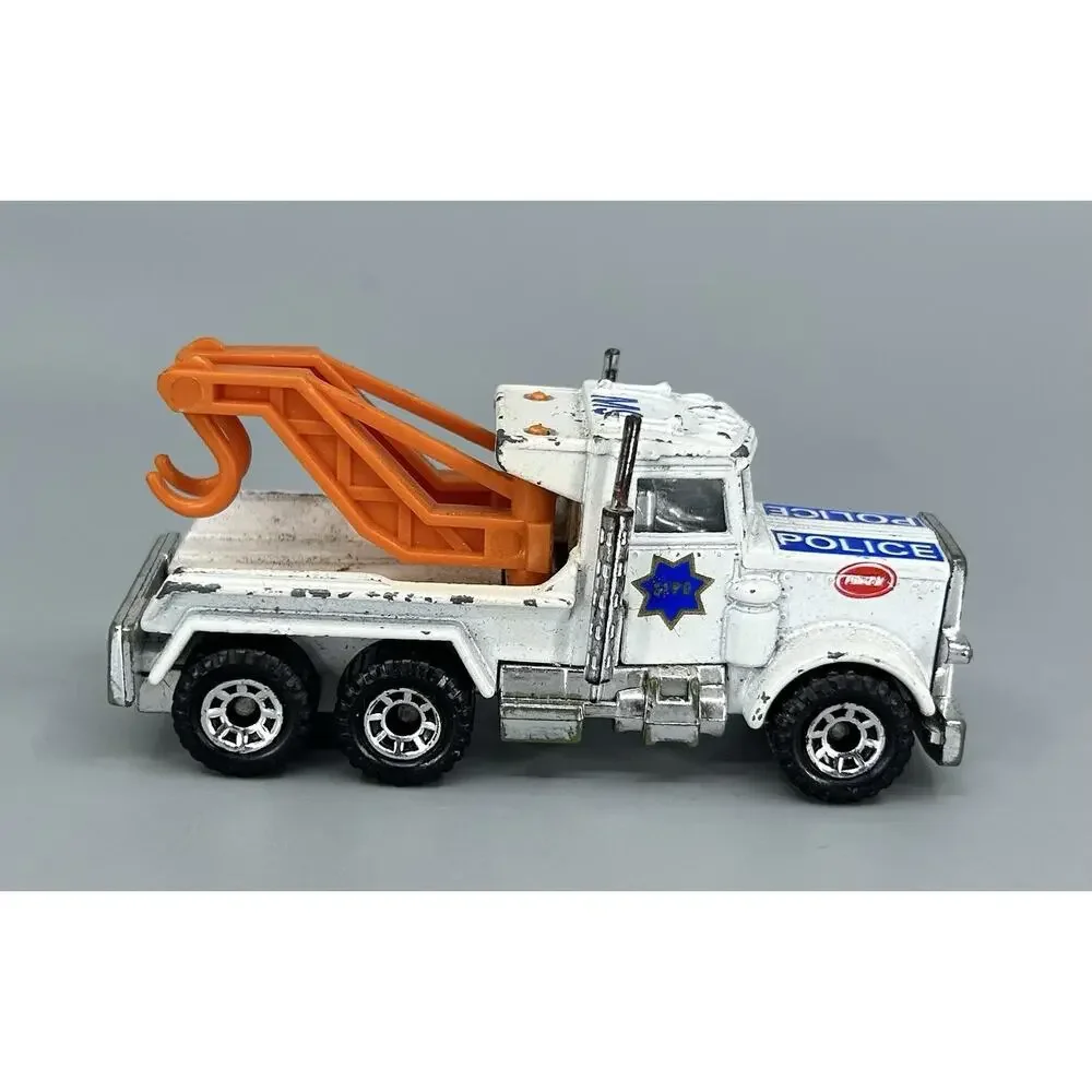 Vintage Matchbox Peterbilt Police Tow Truck Wrecker 1981 Loose 1:80 Macau M9